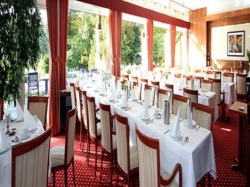 Hotel-Restaurant Seegarten Quickborn Quickborn  Ngoại thất bức ảnh